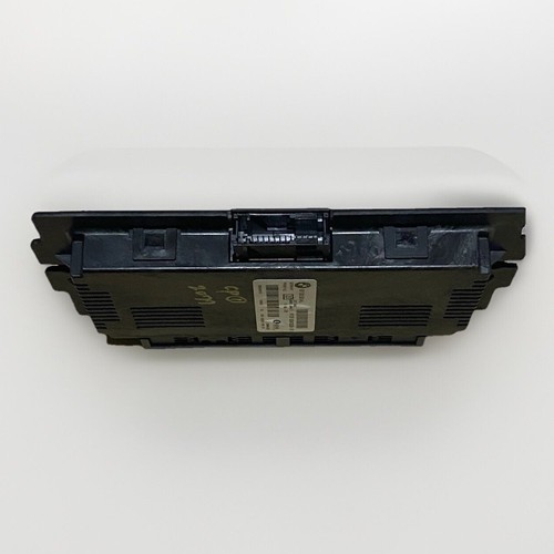 BMW 335i Coupe Footwell Control Unit 9240529 - Afbeelding 5 van 10