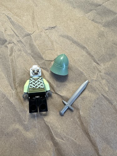LEGO The Hobbit Lord of The Rings Soldier of the Dead 2 LOR070 - Picture 2 of 4