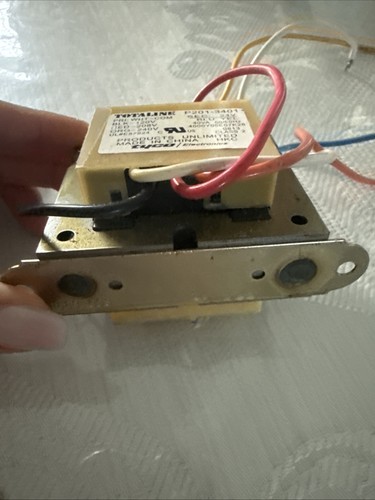 Transformador de control Totaline P201-3401 I Pri 40VAC Sec 24 VCA 0,06 kVA 60 V - Imagen 2 de 4