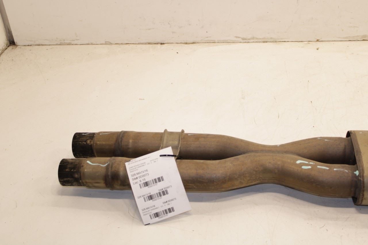 2014-2020 Maserati Ghibli S Q4 3.0L Exhaust Center Muffler Resonator Pipe *ReaD*