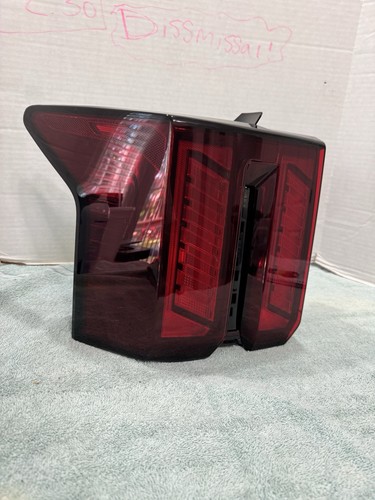 2021 2022 2023 2024 KIA SORENTO LH DRIVER TAIL LIGHT OEM - Imagen 4 de 10