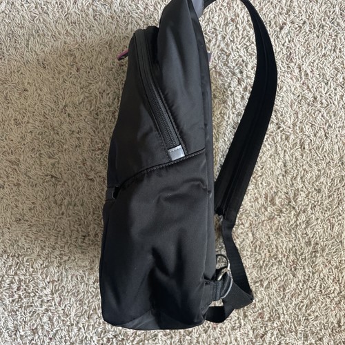 Zaino VERA BRADLEY Midtown convertibile a tracolla nero 23879-481 - Foto 2 di 11