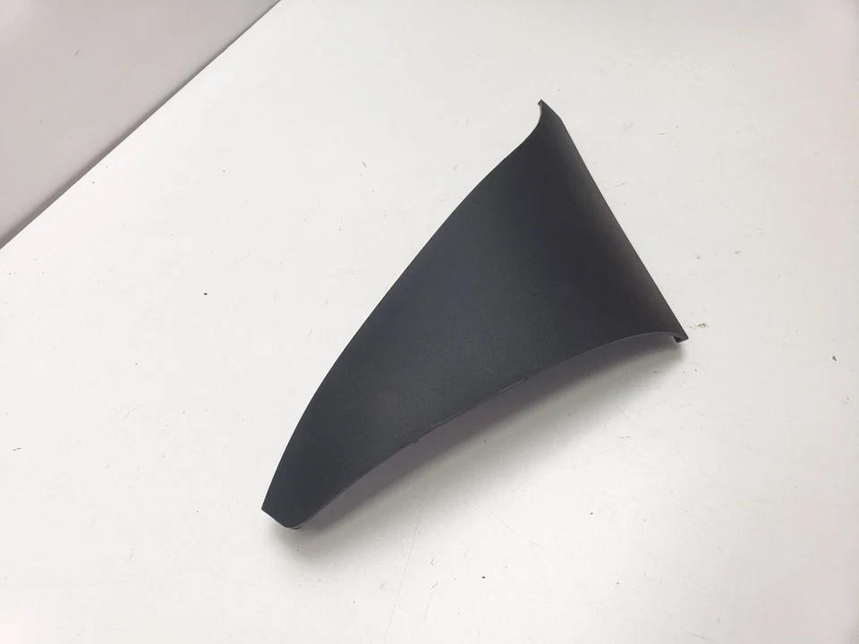 НАКЛАДКА НА ЦЕНТРАЛЬНУЮ КОНСОЛЬ FIAT 500X ПРАВАЯ СО СТОРОНЫ ВОДИТЕЛЯ 735595878 2017 - Изображение 4 из 4