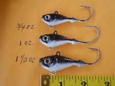 30 ULTRA MINNOW JIG 3/4,1,1-1/2 OZ HEAVY HOOK/TOP-BOTTOM EYE 10 EA. BLACK/WHITE