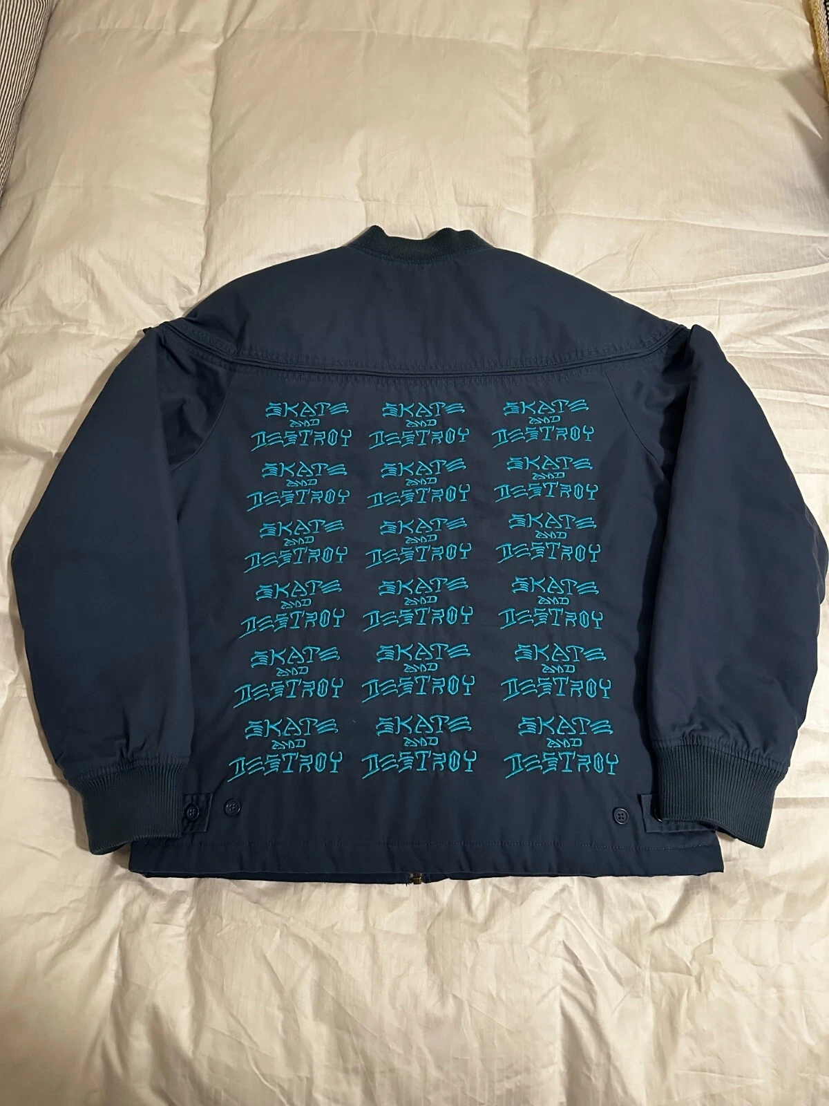 Veste d'équipage en popeline Supreme Thrasher noire. Taille S
