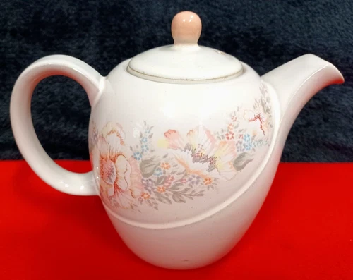 Denby Tivoli Coffee/Tea Pot with Lid Fine Stoneware Made In England Vtg