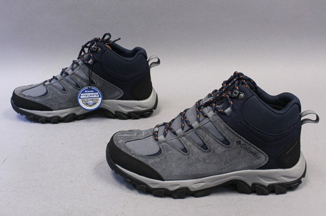 columbia buxton peak men's hiking boots