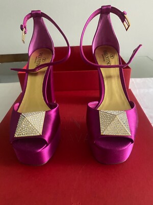 VALENTINO GARAVANI OPEN TOE PUMP WITH ONE STUD PLATFORM IN SATIN ROSE  120MM