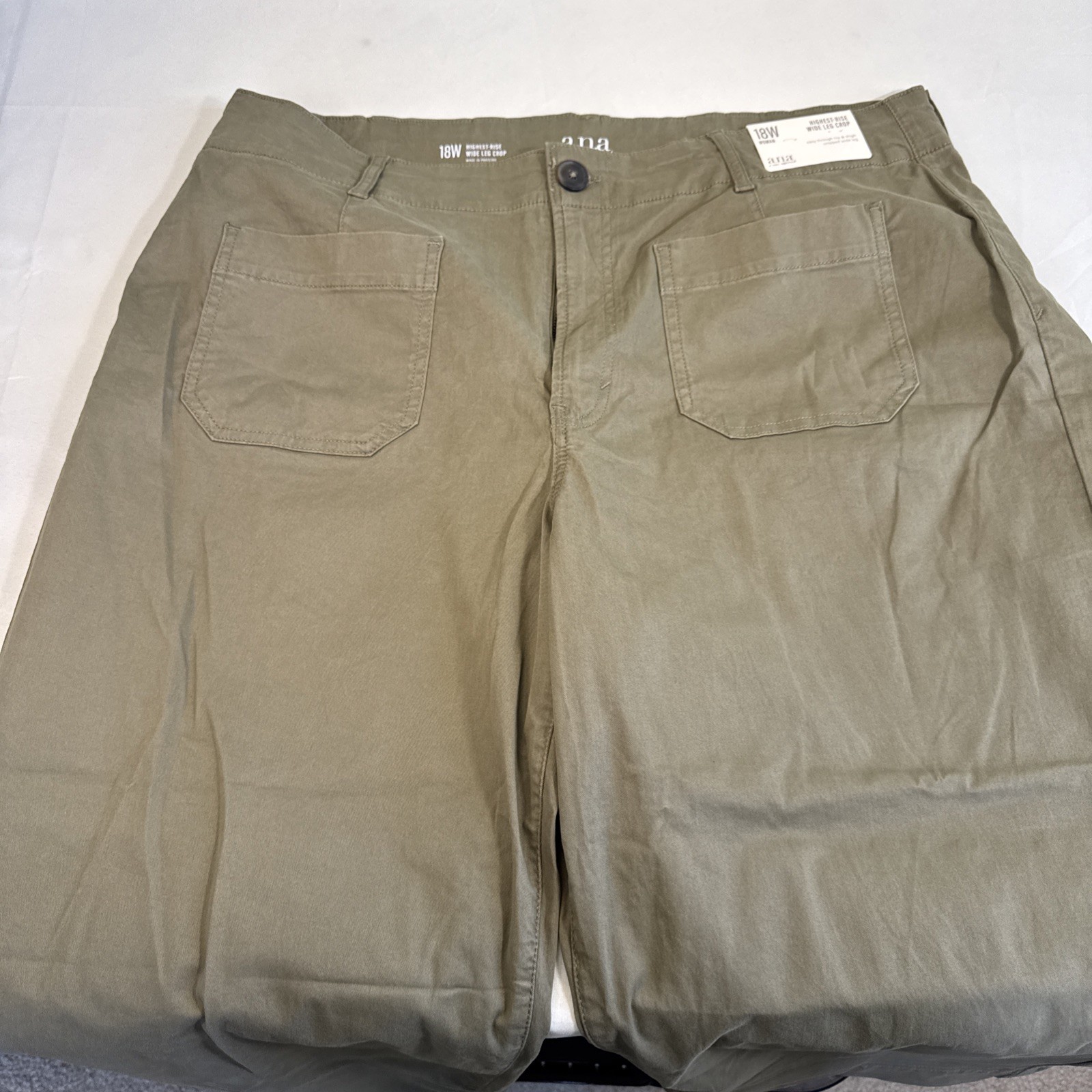 Ana Women’s Wide Leg Crop Pants Size 18 W Highest Rise Color Dusky Green New