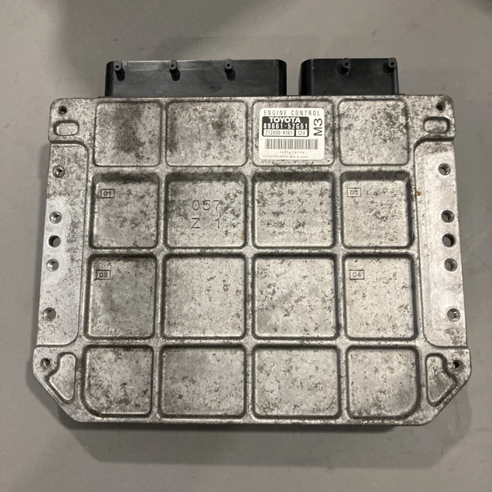 Toyota Yaris 2008 ecu/ecm 89661-52G51 Foto 2 de 4