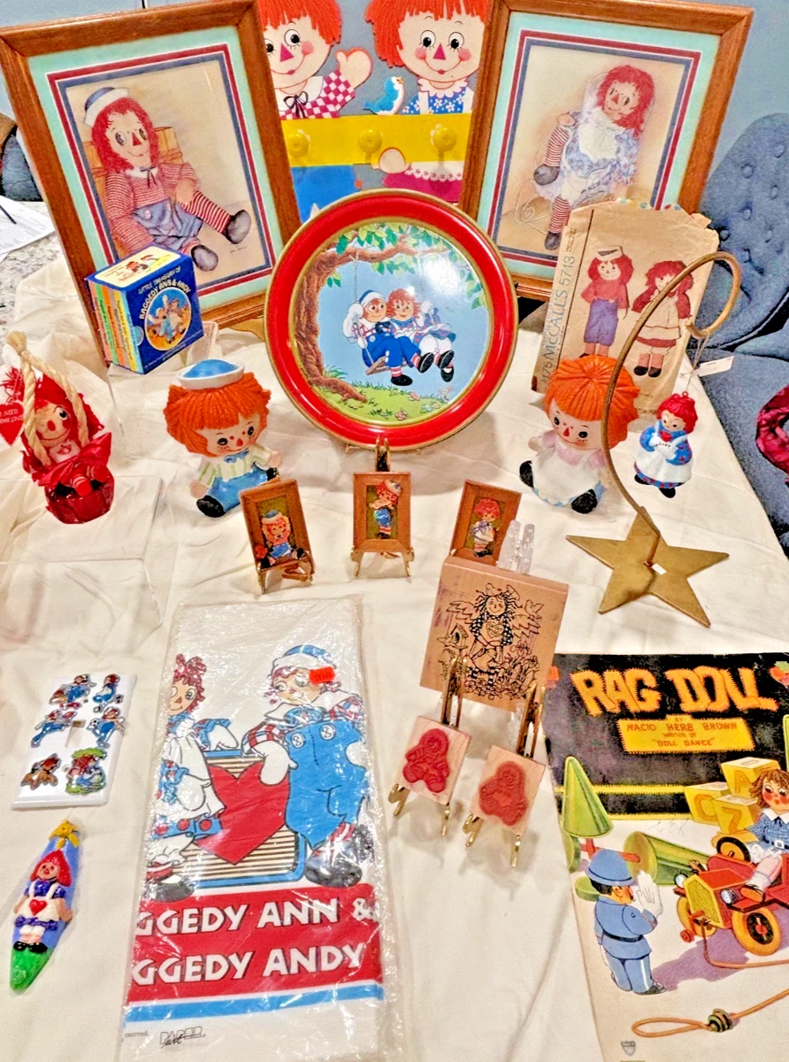 Raggedy Ann & Andy Cardboard with Vintage Dolls & Doll Playsets