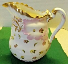 BEAUTIFUL ANTIQUE J & G STOKE & SONS CRESENT Ornate Water Pitcher Gold Gilt