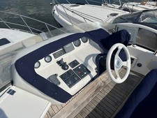 SEALINE 330S F33 INSTRUMENT COVER. ARMADA NAVY ACRYLIC CANVAS WITH WINDOW.