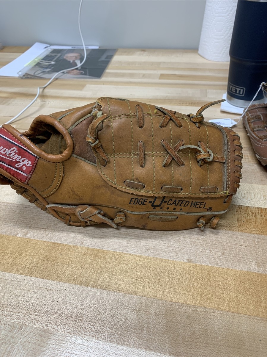 Rawlings RBG135 Rickey Henderson Deep Well Pocket LHT Baseball