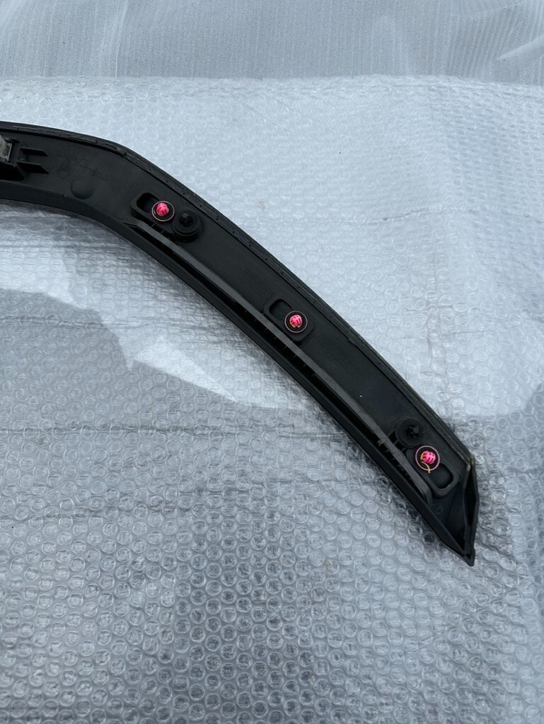 19-24 LAMBORGHINI URUS REAR LEFT FENDER FLARE MOULDING ARCH OEM 4ML853817 BY9B