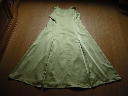Bodenlanges glänzendes modisches Kleid mit Bolerojäckchen Gr. 40/42 "e.Ben" - Bild 7 von 9
