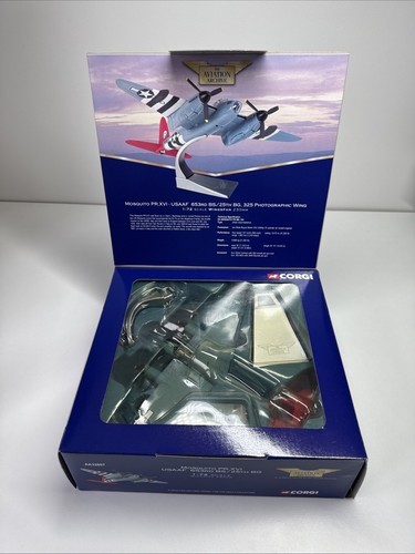 Corgi Aviation AA32807 1:72 Zanzara USAAF, RAF Watton Norfolk 1944 - Foto 6 di 10