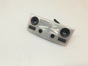 BMW 5er E60 - Innenleuchte Innenraumleuchte Leuchte hinten  6962057  (02)