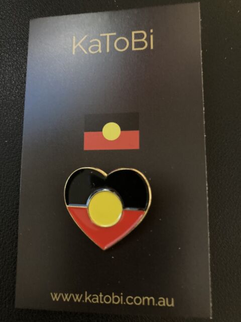 Aboriginal HEART FLAG Enamel Pin Badge Brooch Indigenous NAIDOC Aboriginal HEART FLAG Enamel Pin Badge Brooch Indigenous NAIDOC