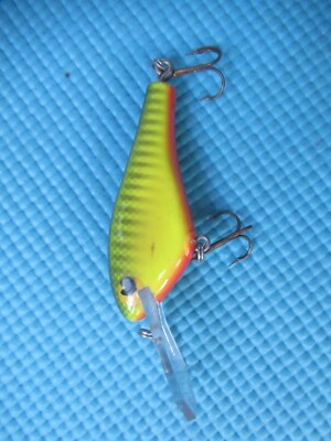 Vintage Poe's RC-3 Crankbait Fishing Lure Yelow Perch Color