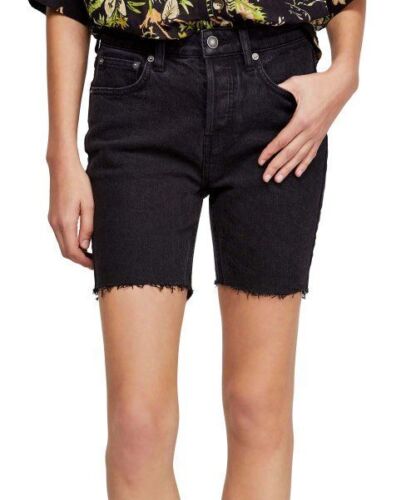 MSRP $78 Free People Black Avery Pocket Cutoff Bermuda Shorts Black Size 24 NWOT - Picture 1 of 1