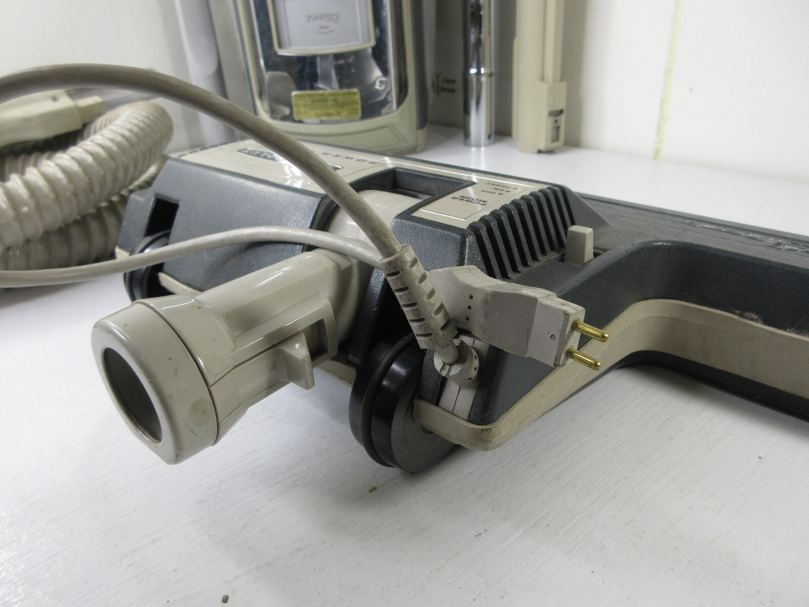 Electrolux Silverado Deluxe 1505 Canister Vacuum BUNDLE w/ PN6 Power