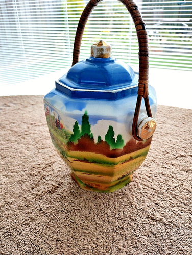 Vintage New Hall Pottery England 7 " Biscuit Barrel c/w Lid & Rattan Handles - Picture 5 of 11