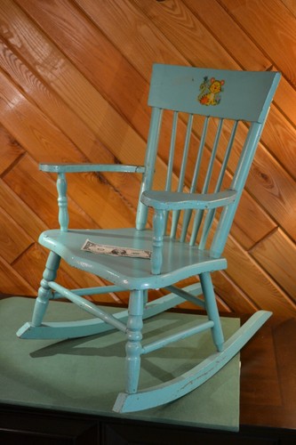 Vintage 1960s Children’s Kid's Rocking Chair Painted Aquamarine Turquoise Blue - Picture 10 of 12