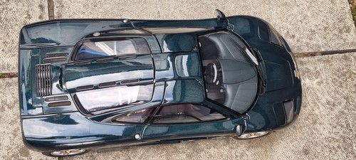 Coche modelo MINICHAMPS McLaren F1 escala 1:12 - Imagen 20 de 20