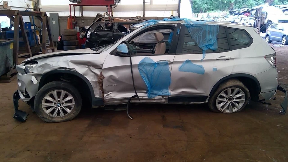 Cilindro maestro de freno para BMW X4 16-18 6703467 Foto 3 de 4