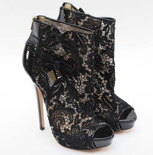 Stivaletti Jimmy Choo neri in pizzo e vernice - taglia 5