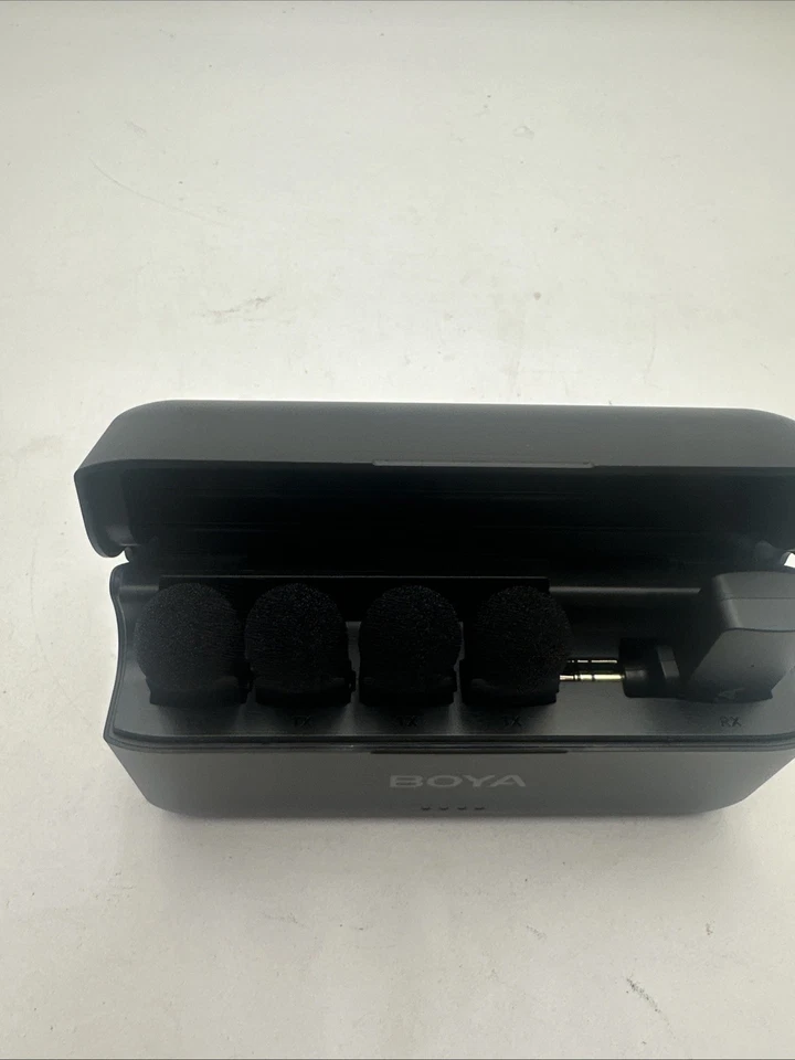 BOYA by-V4 Wireless Microphones for Cameras DSLR Camcorder with Charging case - Image 3 of 4