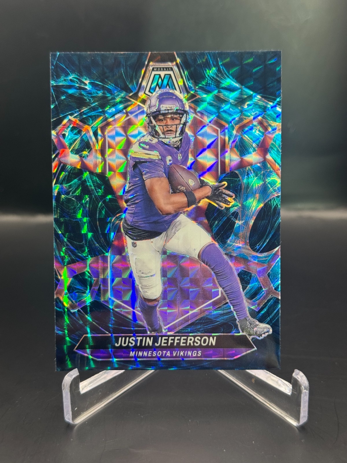 Justin Jefferson 2024 Panini Mosaic Genesis Prizm /SSP Vikings #143 CASE HIT