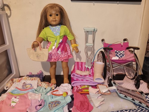 American Girl Puppe-blonde Haare, 18", + Outfits & andere versch. Zubehör