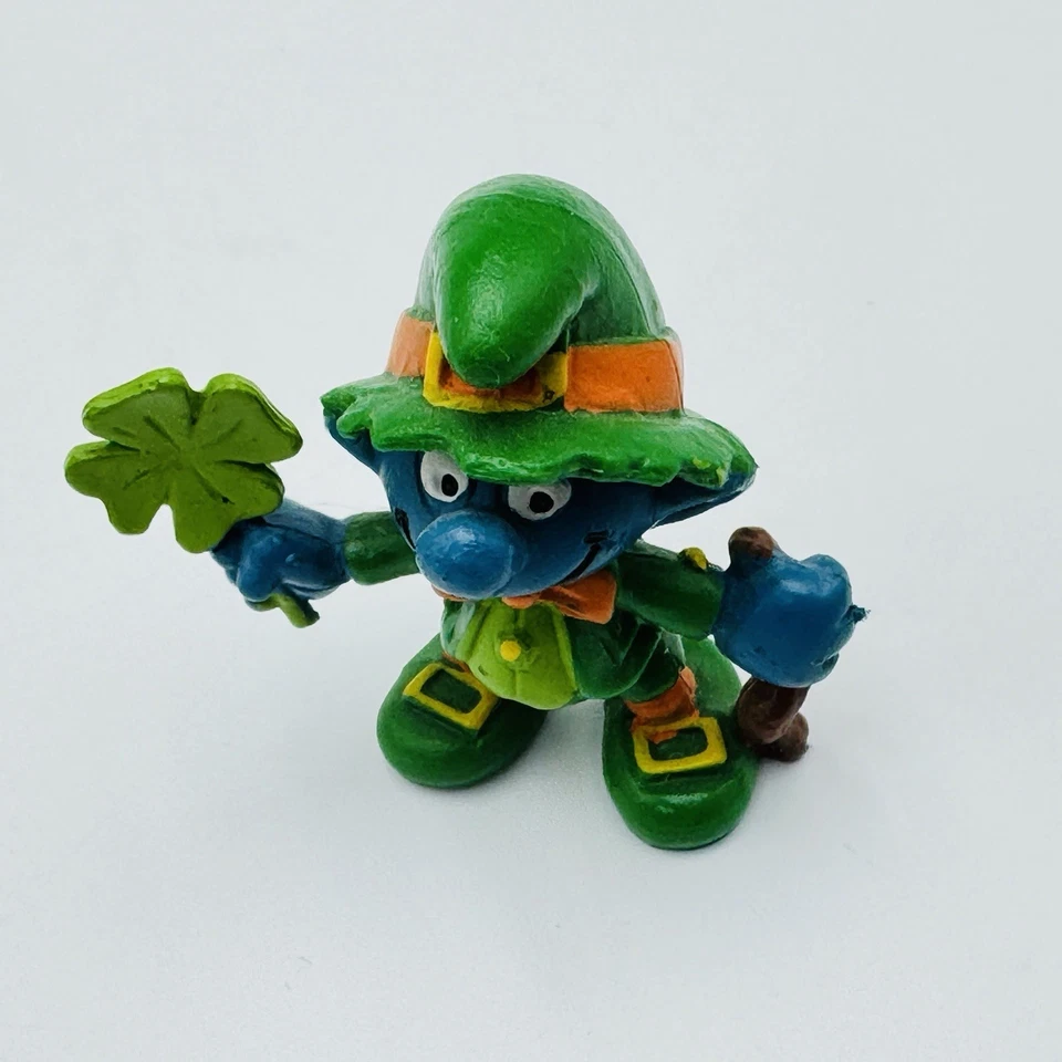 Figura Pitufo Duende Buena Suerte San Patricio Pitufo #20176 De Colección 1982 Foto 3 de 4