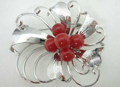 Blood Red Coral Brooch Loose Netsuke Antique Used Japanese Jewelry
