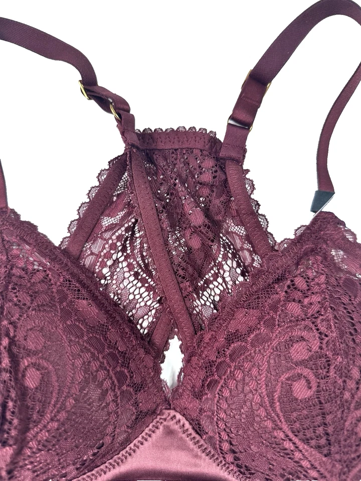 ¡NUEVO CON ETIQUETAS! Sujetador Aerie Wireless Sans Armature Encaje Acolchado Entrecruzado Espalda Púrpura Talla 38B Foto 3 de 4