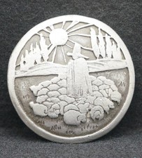 WF03129 COOL VINTAGE 1970s FLOCK OF SHEEP IN FIELD NATURE ARTWORK BELT BUCKLE