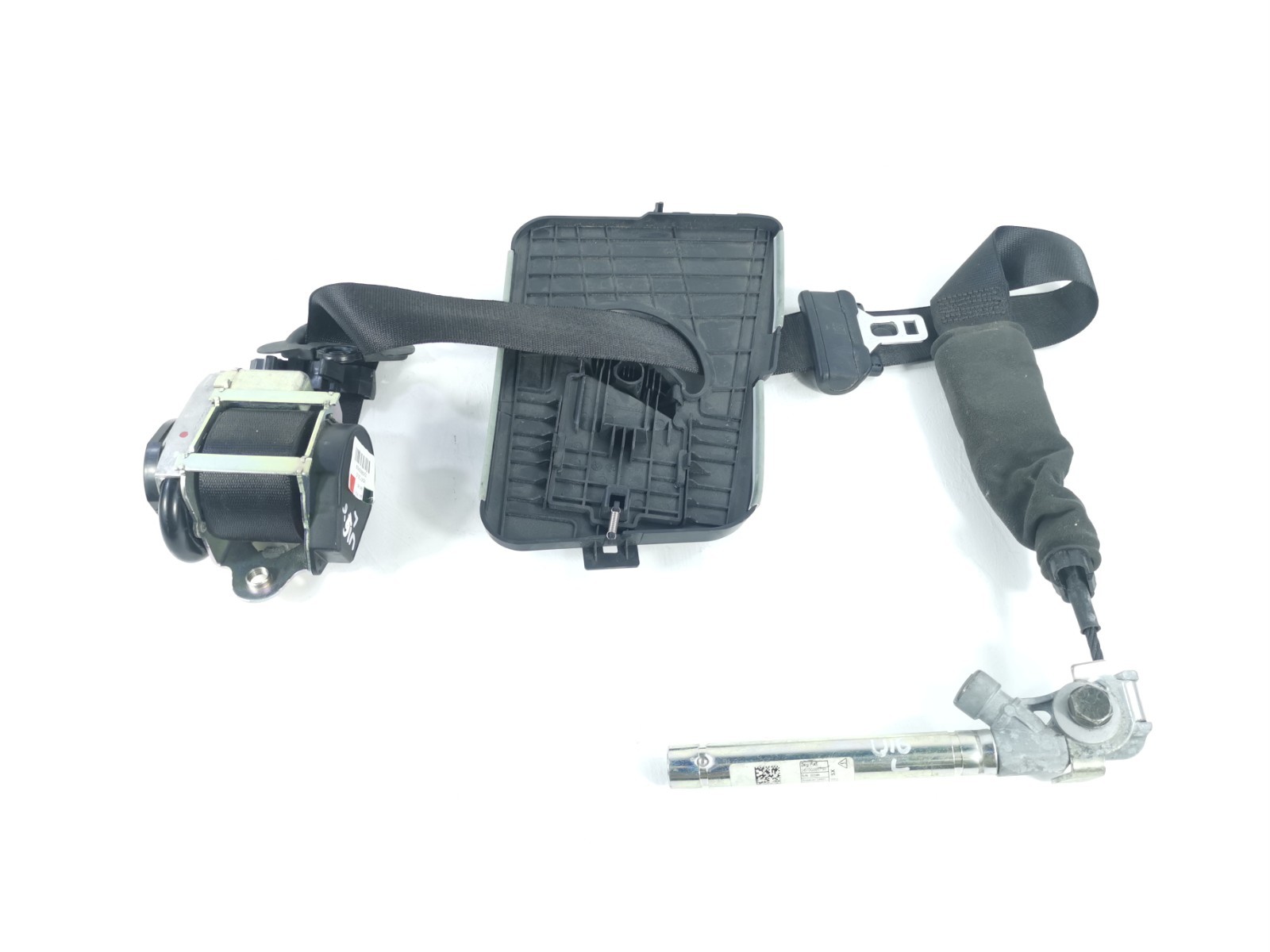 MASERATI Levante 3.0L AWD 2019 Front Left Driver Side Seat Belt Rectractor OEM