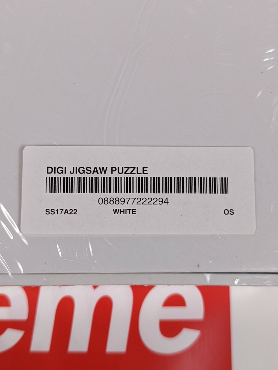 SUPREME SS17 500 Piece Digi Jigsaw Puzzle 50.8 cm x 36 cm Bogo TNF