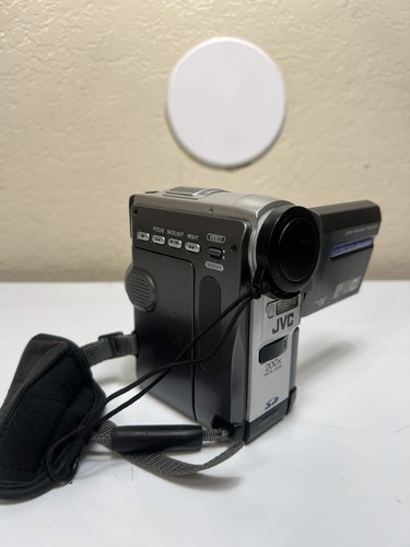 JVC Mini DV GR-DVM76U 200x Digital Zoom (FOR PARTS OR NOT WORKING) - Picture 2 of 7