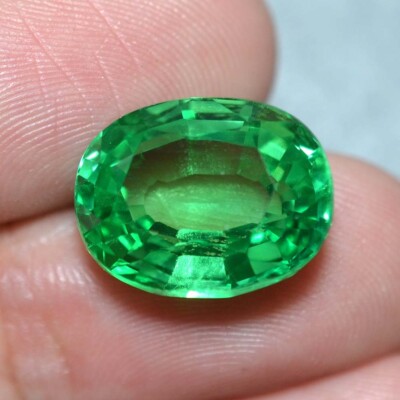 15.60 Ct 15.7x12.3 MM Columbian Green Sapphire Lab Created