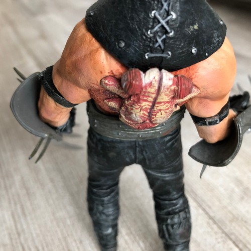 Resident Evil 4 NECA 2006 Series 2 Garrador Action Figure Biohazard Capcom - Picture 9 of 14