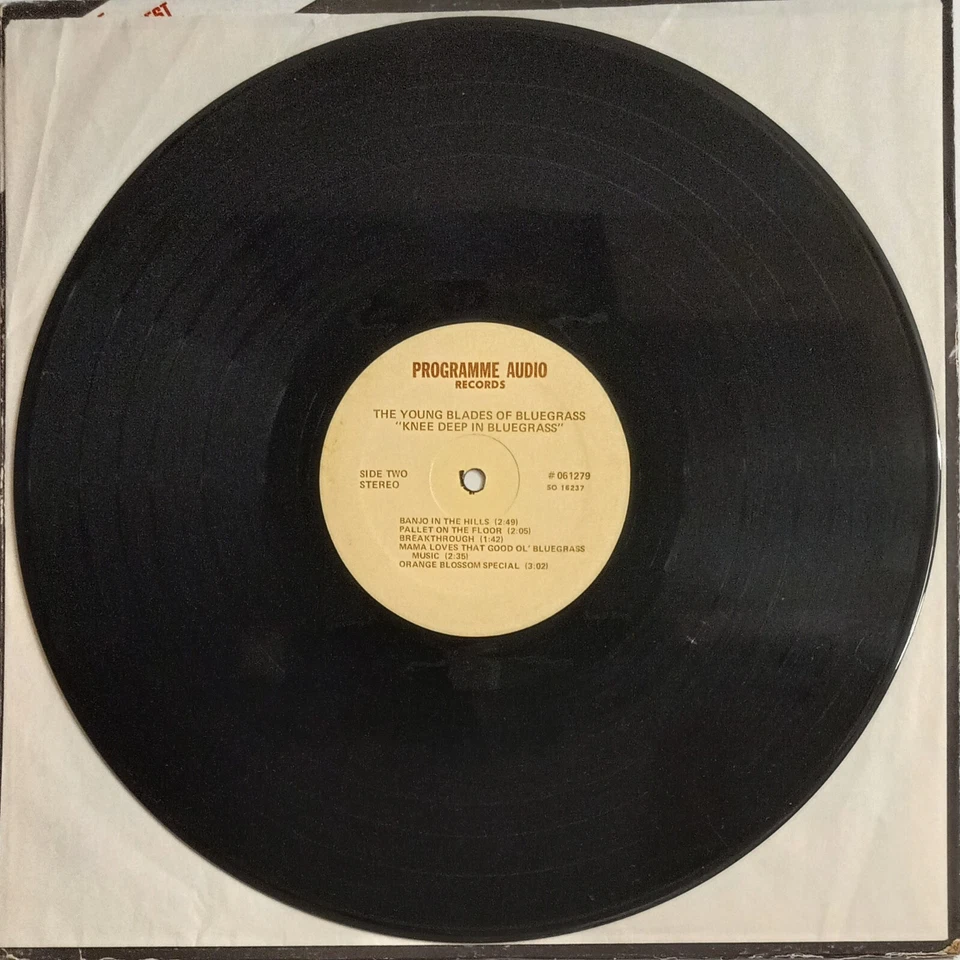 Young Blades of Bluegrass - Knee Deep In Bluegrass (Vinyl LP) Programme Audio Foto 4 de 4