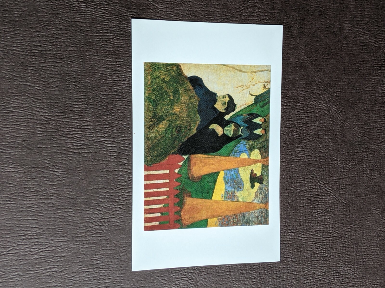 Foto 10 di 102