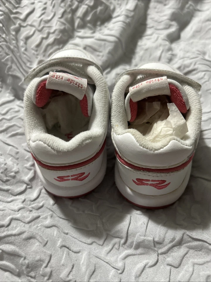 STRIDE RITE TODDLER GIRL SIZE 4 WHITE AND PINK SNEAKER RASCAL 2 BOX C - Image 4 of 4