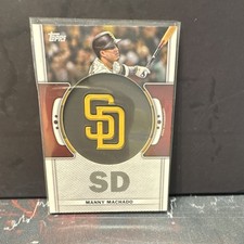 2023 Topps Series 1 Manny Machado Team Logo Patch Relic #TLP-MM Padres