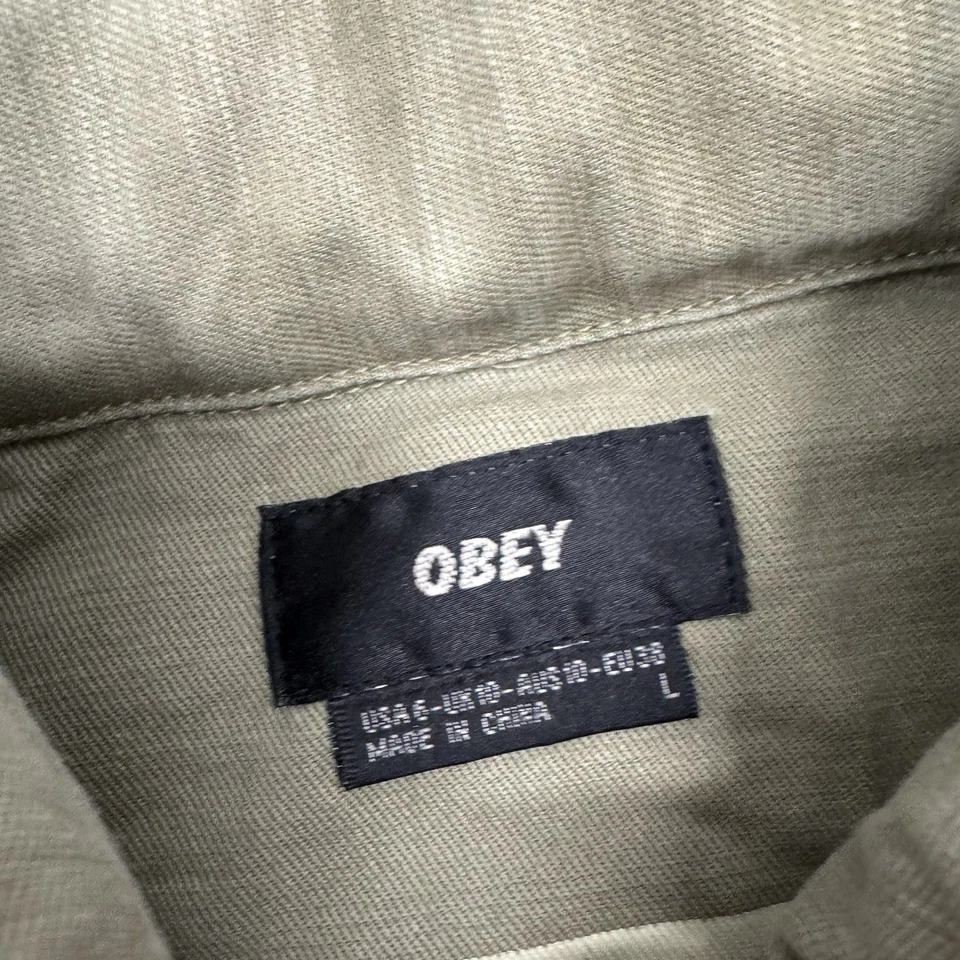 Chaqueta Militar Obey Vintage Talla Grande Love Not War Caqui Oliva Foto 4 de 4