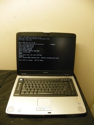 Vintage 2000s Toshiba Satellite M35X-S149 15.4 In Firewire Laptop - Post to BIOS