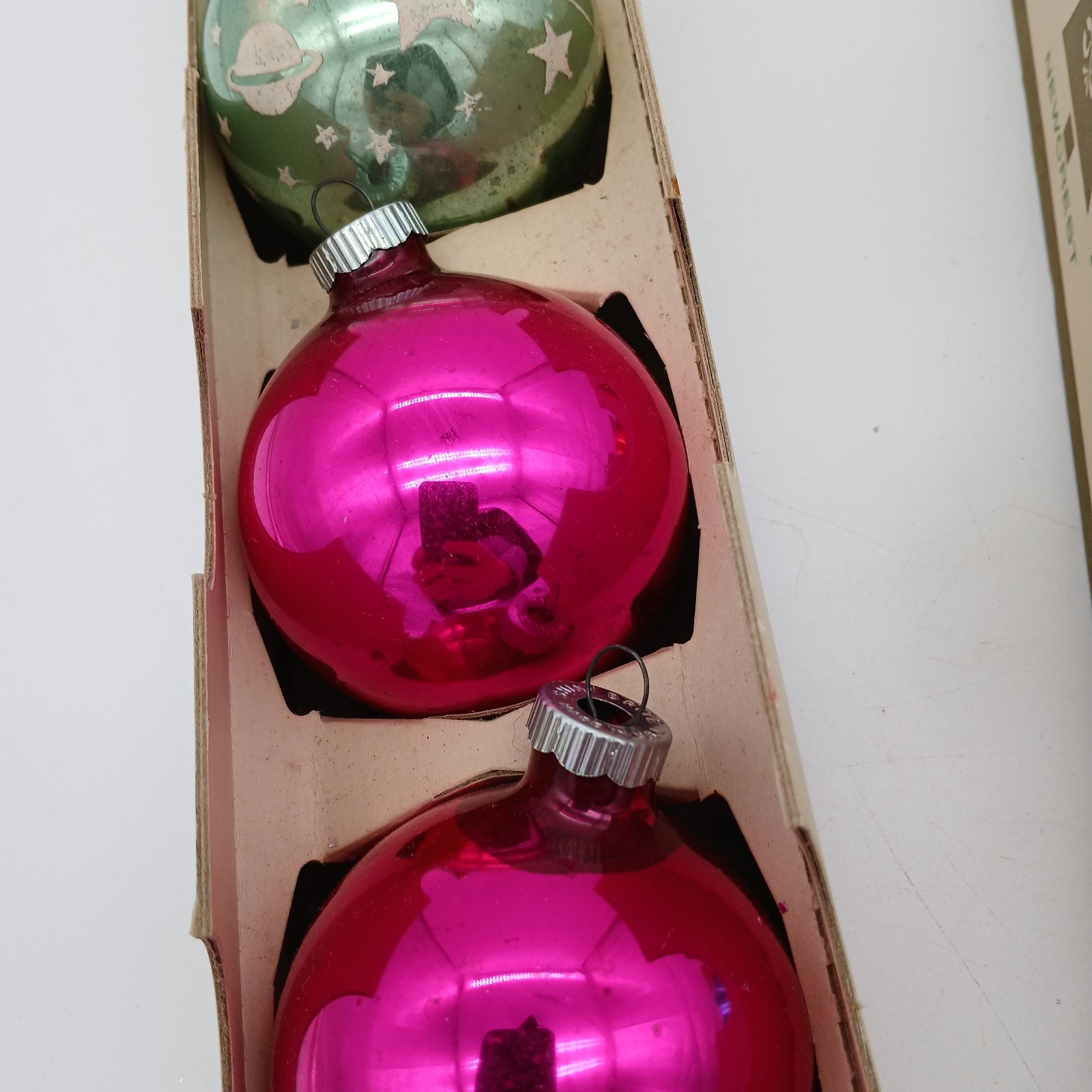 10 Vintage SHINY BRITE Glitter Mica Christmas Ornaments 2 5/8" Original Box